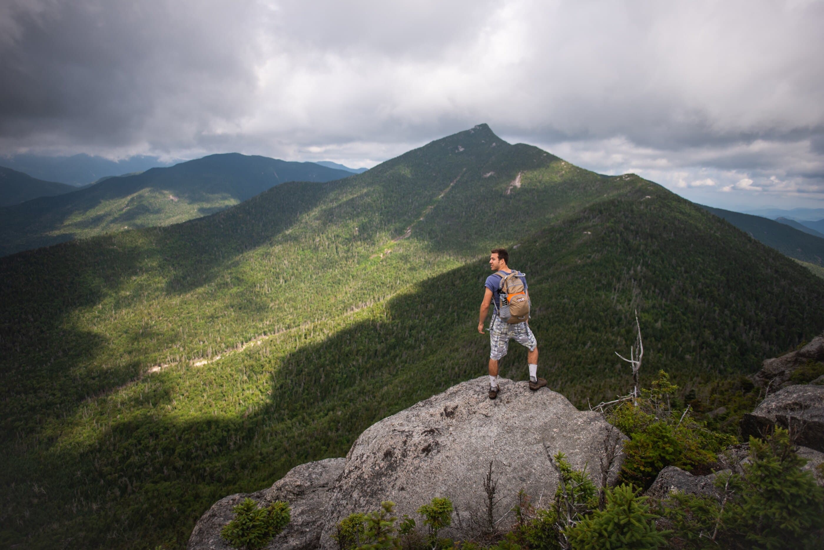 Hough Peak scenic background